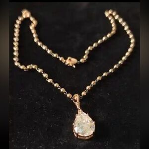 Stunning Necklace with ball chain